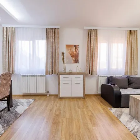 Apartman Shine *