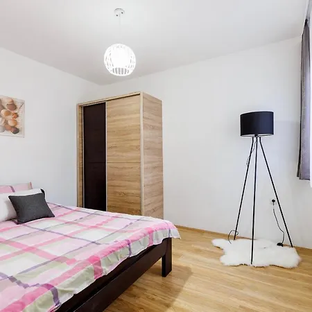 Apartman Shine * Belgrade